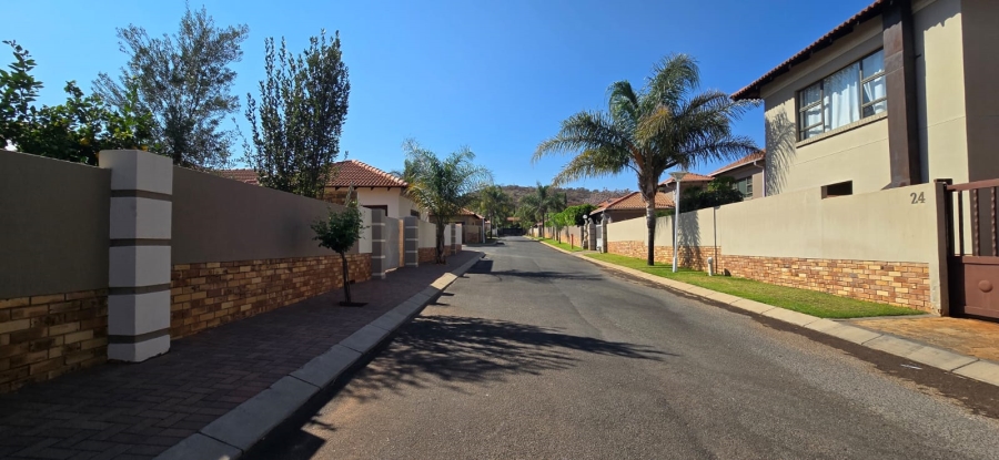 3 Bedroom Property for Sale in Wilkoppies North West